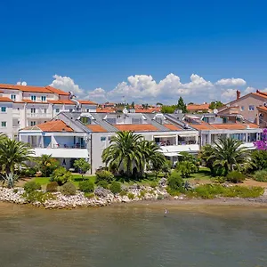  Apartman Ana