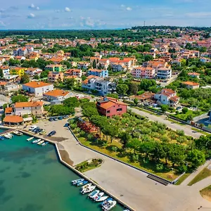  Apartman Oliveto - Calming Sea View